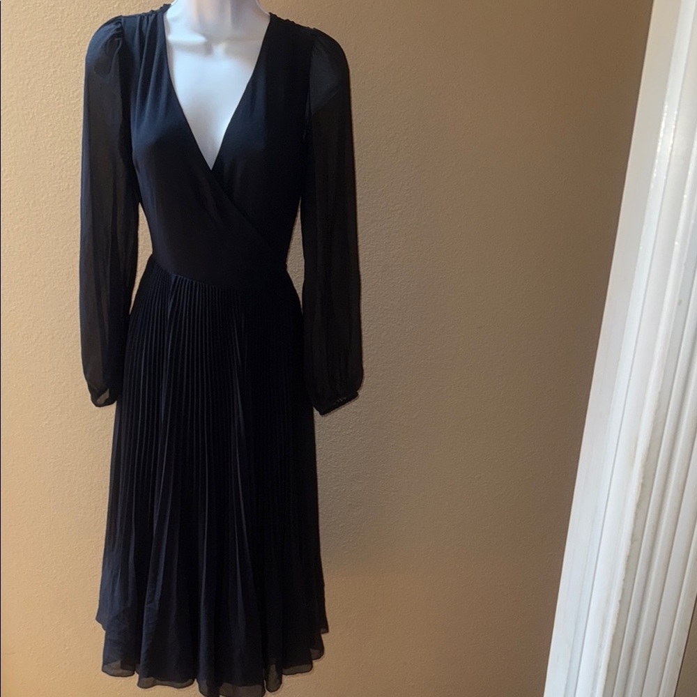 Wilfred Aritzia Accordion Pleated Skirt Long Sleeve Dress Wedding Navy Blue Sz S